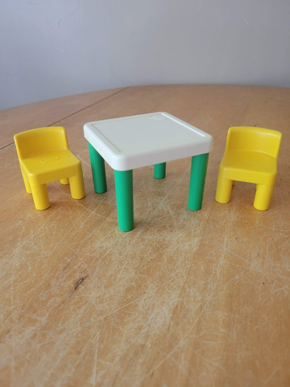 Vintage Little Tikes Dollhouse Furniture, Kitchen Green Table + 2 Yellow Chairs